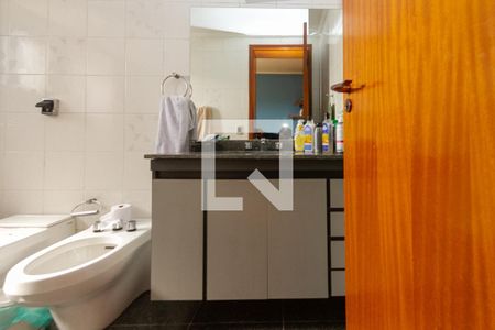 Apartamento à venda com 185m², 3 quartos e 3 vagas Apartamento à venda com 185m², 3 quartos e 3 vagasBanheiro da Suíte 03