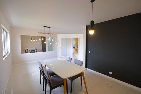 Sala de apartamento para alugar com 2 quartos, 75m² em Parolin, Curitiba