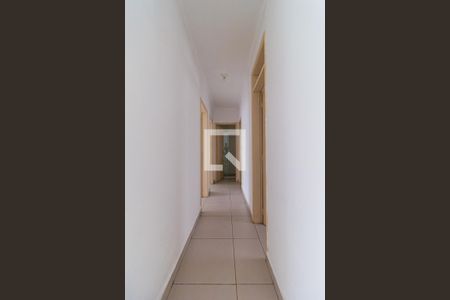 Apartamento para alugar com 65m², 2 quartos e sem vaga Apartamento para alugar com 65m², 2 quartos e sem vagaCorredor