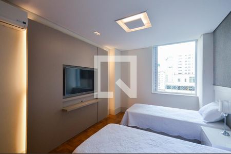 Apartamento à venda com 280m², 3 quartos e 3 vagasDormitório 2