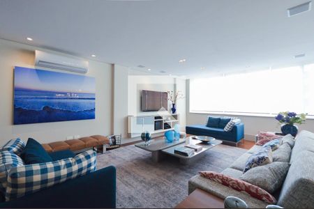 Sala de apartamento à venda com 3 quartos, 280m² em Higienópolis, São Paulo