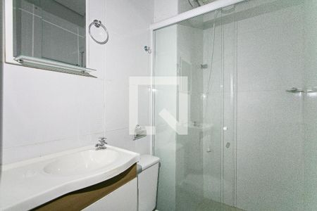 Banheiro de apartamento para alugar com 1 quarto, 22m² em Cidade Mãe do Céu, São Paulo