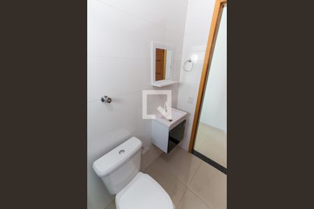 Banheiro de apartamento para alugar com 1 quarto, 35m² em Vila Constança, São Paulo