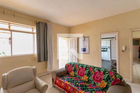 Casa para alugar com 372m², 4 quartos e 3 vagasSala