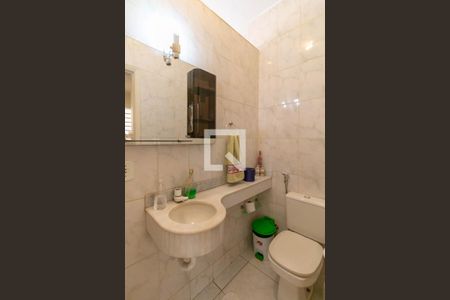 Casa para alugar com 372m², 4 quartos e 3 vagasLavabo