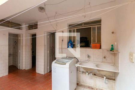 Casa para alugar com 372m², 4 quartos e 3 vagasÁrea de Serviço