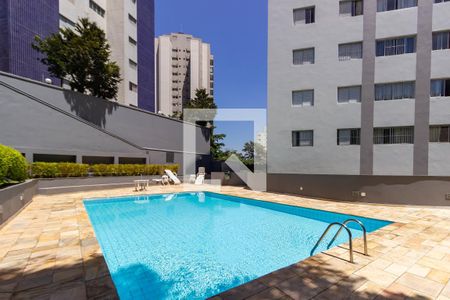 Apartamento à venda com 72m², 3 quartos e 1 vaga Apartamento à venda com 72m², 3 quartos e 1 vagaPiscina