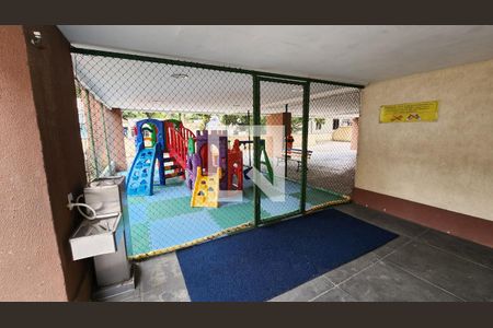 Apartamento à venda com 77m², 2 quartos e 1 vagaPlayground