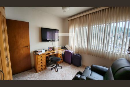 Apartamento à venda com 77m², 2 quartos e 1 vagaQuarto 2