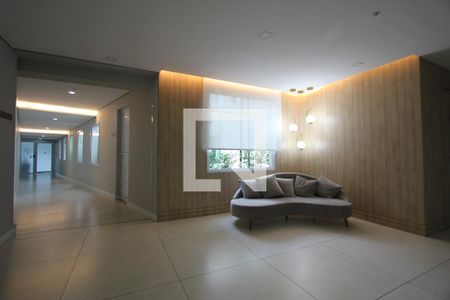 Apartamento para alugar com 34m², 2 quartos e sem vagaHall social