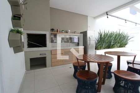 Apartamento para alugar com 34m², 2 quartos e sem vagaÁrea comum - Churrasqueira