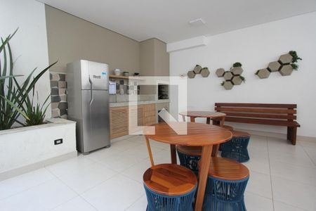 Apartamento para alugar com 34m², 2 quartos e sem vagaÁrea comum - Churrasqueira