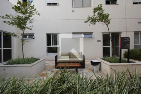 Apartamento para alugar com 34m², 2 quartos e sem vagaÁrea comum