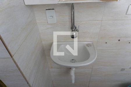 Apartamento para alugar com 75m², 2 quartos e sem vagaBanheiro