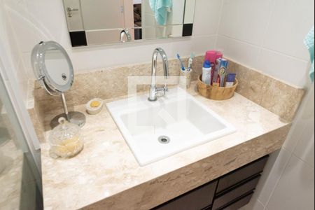 Apartamento para alugar com 72m², 3 quartos e 2 vagasBanheiro