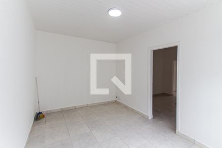 Sala   de casa à venda com 2 quartos, 120m² em Vila Nivi, São Paulo