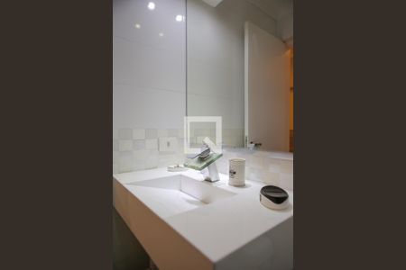 Apartamento para alugar com 70m², 2 quartos e 1 vagaBanheiro da suíte