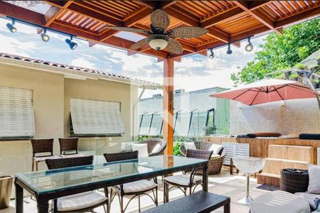 Casa à venda com 250m², 4 quartos e 2 vagas