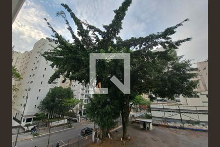 Apartamento à venda com 105m², 2 quartos e 1 vaga