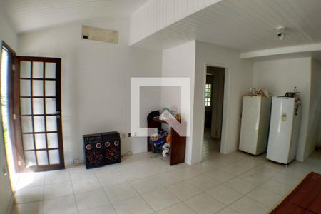 Casa à venda com 2700m², 6 quartos e 3 vagas Casa à venda com 2700m², 6 quartos e 3 vagasSala casa 2