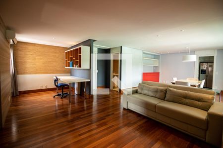 Sala  de apartamento para alugar com 2 quartos, 138m² em Jardim Caravelas, São Paulo