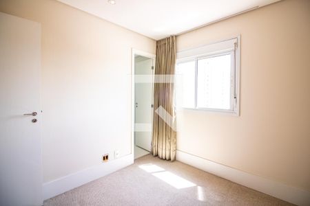 Suíte  de apartamento para alugar com 2 quartos, 138m² em Jardim Caravelas, São Paulo