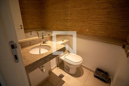 Lavabo de apartamento para alugar com 2 quartos, 138m² em Jardim Caravelas, São Paulo