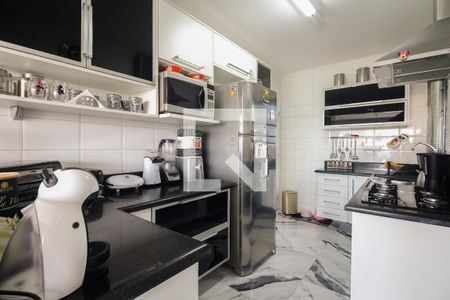 Apartamento à venda com 92m², 2 quartos e 2 vagasCozinha 