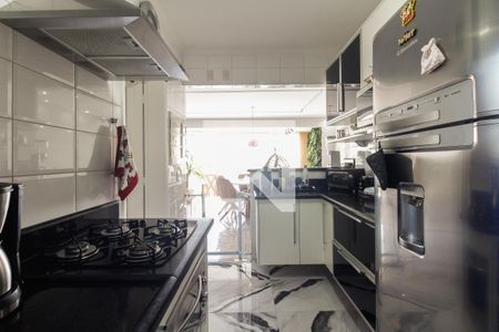 Apartamento à venda com 92m², 2 quartos e 2 vagasCozinha 