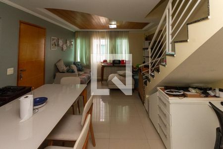 Sala de casa de condomínio à venda com 3 quartos, 130m² em Vila Alpina, São Paulo