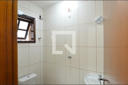 Casa à venda com 160m², 2 quartos e 2 vagasBanheiro de Serviço