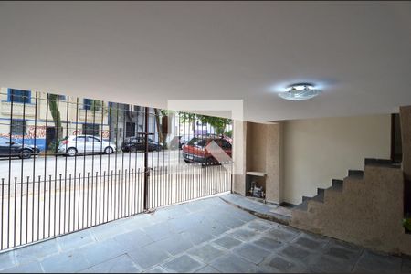 Casa à venda com 160m², 2 quartos e 2 vagasGaragem