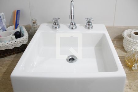 Apartamento à venda com 140m², 3 quartos e 3 vagas Apartamento à venda com 140m², 3 quartos e 3 vagasBanheiro da Suíte 2