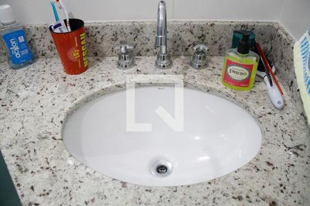 Apartamento à venda com 140m², 3 quartos e 3 vagas Apartamento à venda com 140m², 3 quartos e 3 vagasBanheiro Social