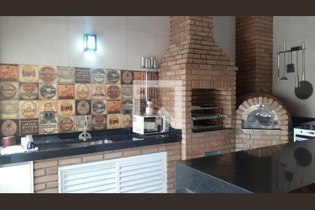 Apartamento à venda com 140m², 3 quartos e 3 vagas Apartamento à venda com 140m², 3 quartos e 3 vagasChurrasqueira