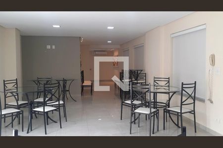 Apartamento à venda com 140m², 3 quartos e 3 vagas Apartamento à venda com 140m², 3 quartos e 3 vagasSalão de Festas