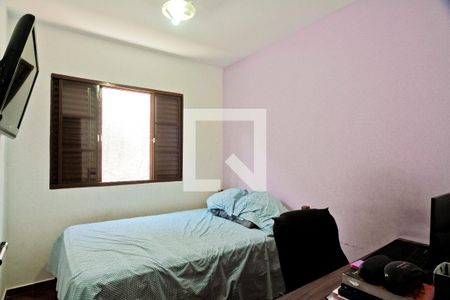 Casa à venda com 175m², 4 quartos e 2 vagasQuarto 2