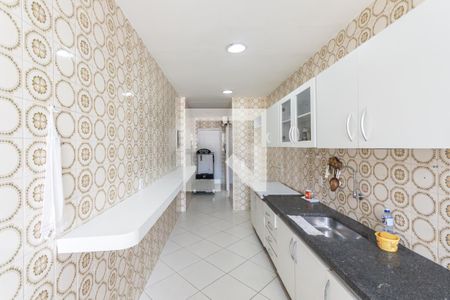 Apartamento à venda com 120m², 2 quartos e 1 vagaCozinha