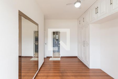 Apartamento à venda com 120m², 2 quartos e 1 vagaSuíte