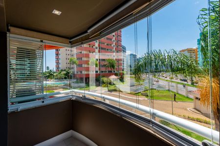 Apartamento à venda com 166m², 3 quartos e 3 vagas Apartamento à venda com 166m², 3 quartos e 3 vagasVista do Quarto 2