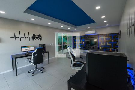 Apartamento à venda com 166m², 3 quartos e 3 vagas Apartamento à venda com 166m², 3 quartos e 3 vagasÁrea comum