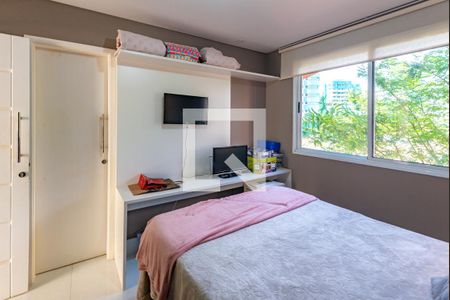 Apartamento à venda com 166m², 3 quartos e 3 vagas Apartamento à venda com 166m², 3 quartos e 3 vagasQuarto 1 - Suite