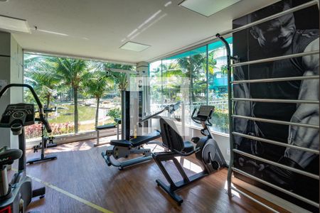 Apartamento à venda com 166m², 3 quartos e 3 vagas Apartamento à venda com 166m², 3 quartos e 3 vagasÁrea comum - Academia
