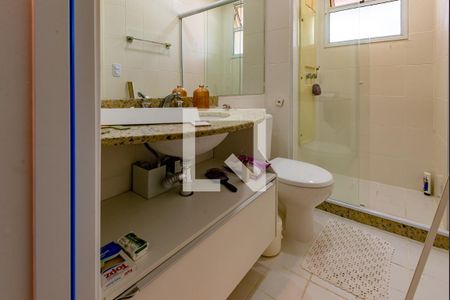 Apartamento à venda com 166m², 3 quartos e 3 vagas Apartamento à venda com 166m², 3 quartos e 3 vagasBanheiro Corredor