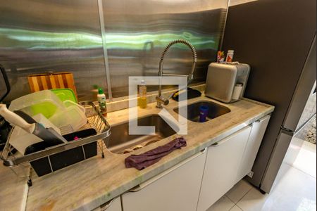 Apartamento à venda com 166m², 3 quartos e 3 vagas Apartamento à venda com 166m², 3 quartos e 3 vagasCozinha