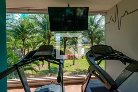 Apartamento à venda com 166m², 3 quartos e 3 vagas Apartamento à venda com 166m², 3 quartos e 3 vagasÁrea comum - Academia