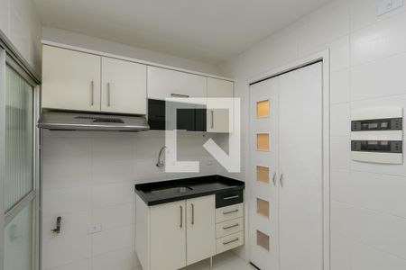 Apartamento para alugar com 67m², 2 quartos e 1 vagaCozinha