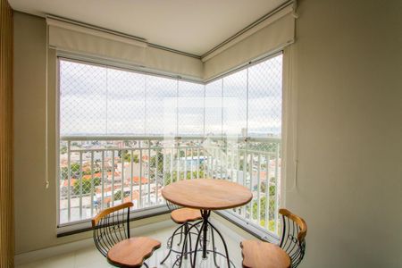 Apartamento para alugar com 69m², 2 quartos e 2 vagas Apartamento para alugar com 69m², 2 quartos e 2 vagasVaranda da sala