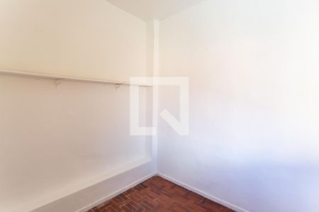 Casa à venda com 300m², 3 quartos e 3 vagasQuarto de Serviço