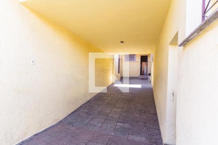 Casa à venda com 300m², 3 quartos e 3 vagasGaragem